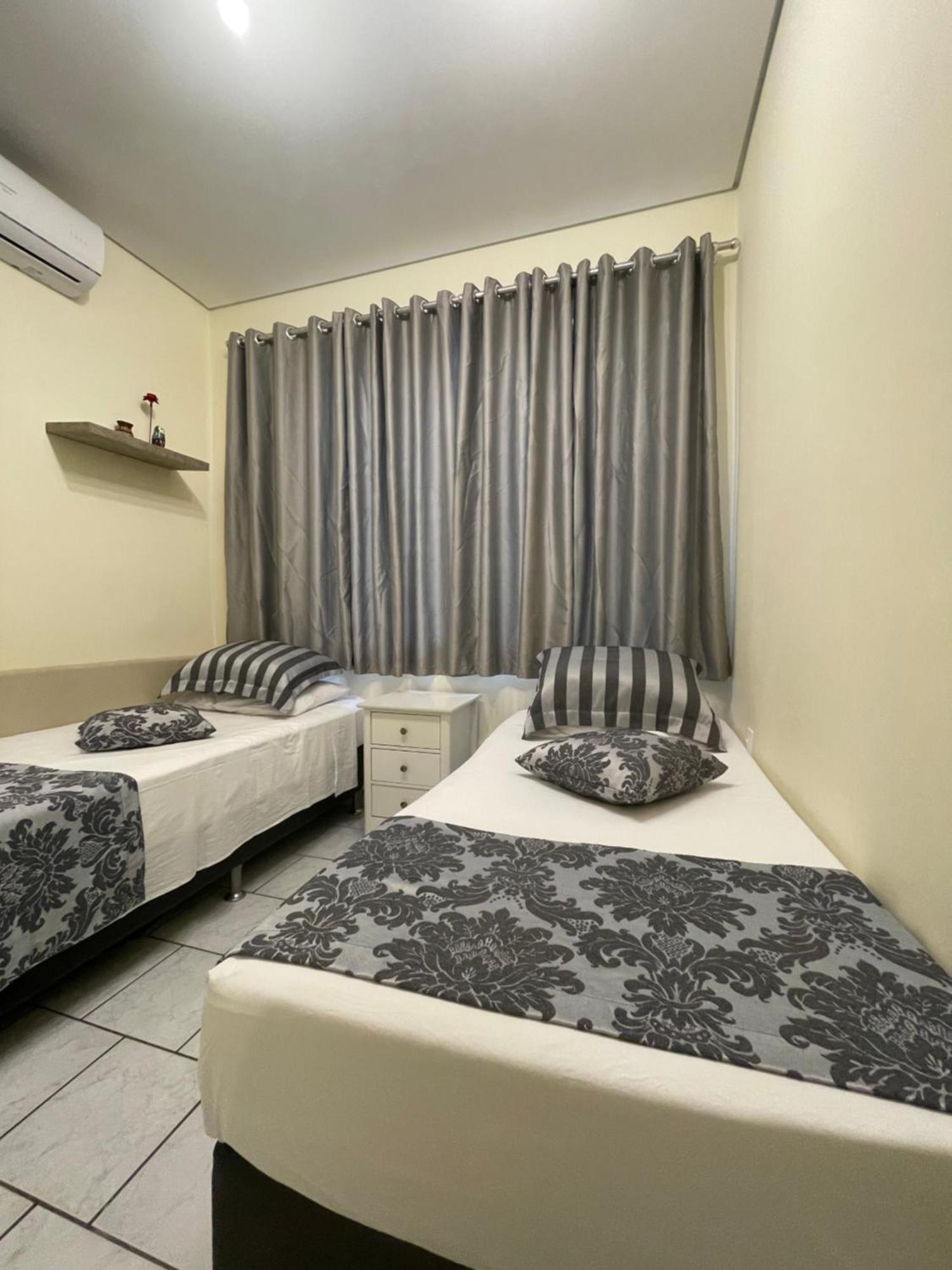 Charmoso Apto De 2 Quartos A 100M Do Mar, Super Central Balneario Camboriu Exterior photo